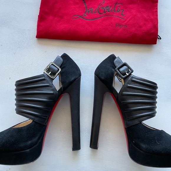 CHRISTIAN LOUBOUTIN Black Leather Suede Bye Bye Cutout Ankle Boots - Picture 4 of 11